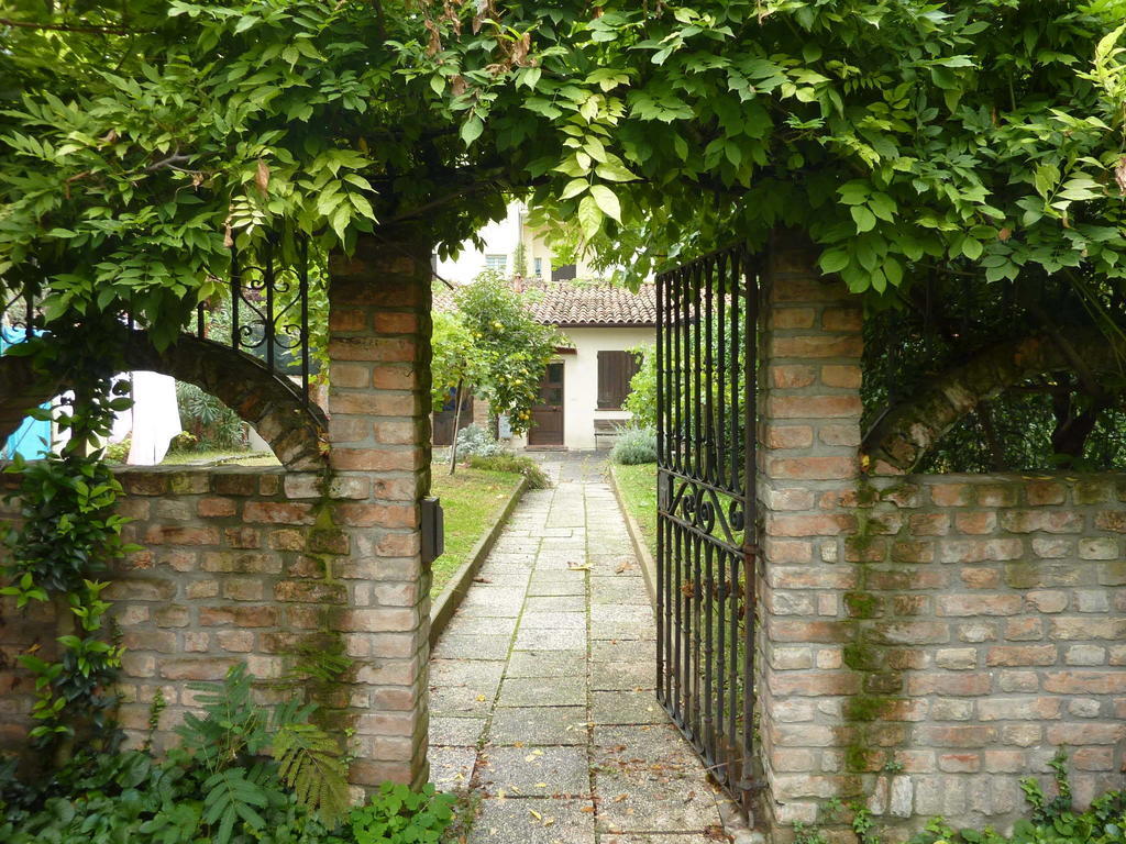 Residenza Al Prato Panzió Padova Szoba fotó